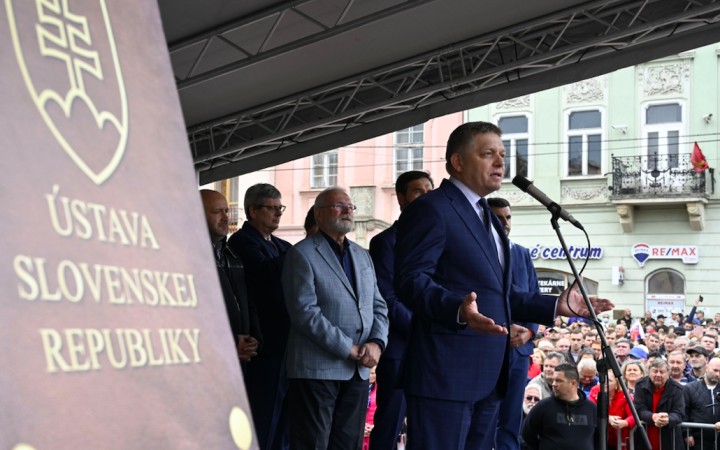 O úspech Fica sa postarali konzervatívne strany