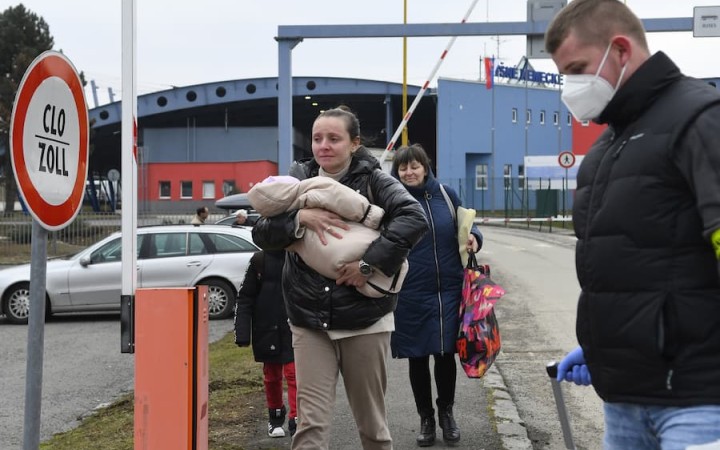 Prichádzajú tisíce žien a detí, no hneď aj idú ďalej. Na Slovensku nezostávajú