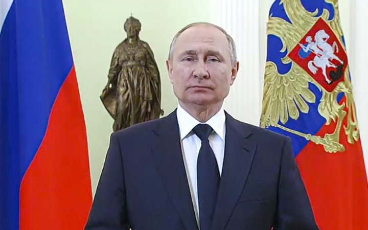 Putin je nahnevaný izolovaný vodca. Vojna na Ukrajine mu nejde podľa plánu