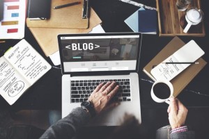 Moderátorské práva pre blogerov a diskusia aj pre neplatiacich čitateľov