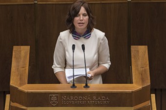 Nová konzervatívna hviezda a jej limity