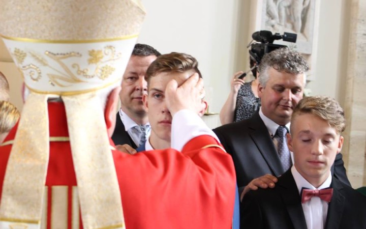 Príprava birmovancov nemusí byť bremenom. Animátorov pozývajú na konferenciu