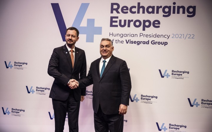 Orbán chcel mať z V4 silného hráča. Dnes vidíme trhliny tejto vízie