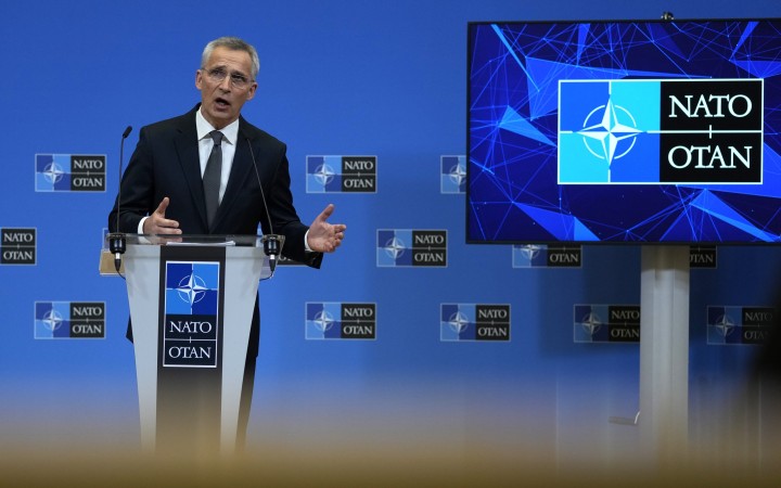 Rusko plánuje vojensky obsadiť celý Donbas, varuje šéf NATO Stoltenberg