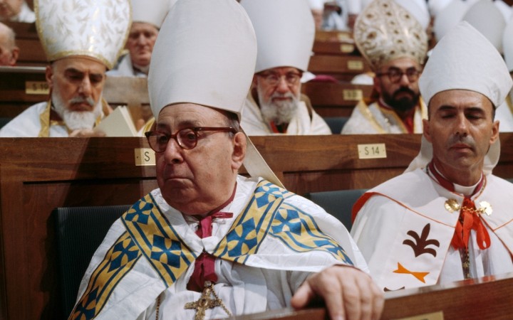 Znovuobjaveniu Biblie v konštitúcii Dei Verbum predchádzali ťažké ideové zápasy