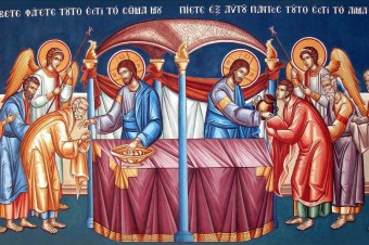 Je eucharistické prijímanie s lyžičkou ešte primerané dobe?