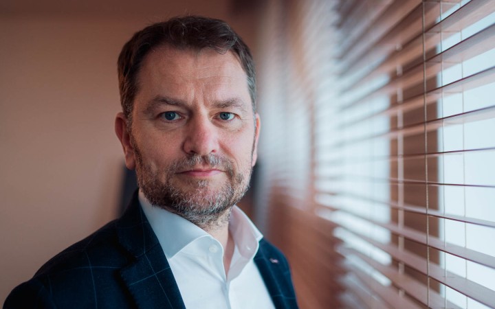 Matovič vyhral dve tretiny. Tretiu odovzdal do rúk sudcom
