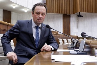 Nezaradený poslanec Čepček by za istých podmienok podporoval menšinovú vládu