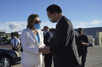 Nancy Pelosiová odcestovala z Taiwanu