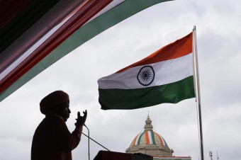 V Indii a Pakistane prekvitá náboženský nacionalizmus