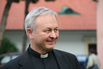 K veľkým úlohám sa kráča malými a postupnými krokmi