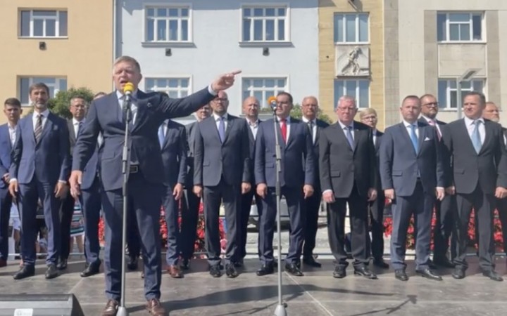Fico, Blaha a ruský veľvyslanec ako prísľub toho, čo príde po vašej roztržke