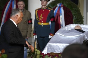 Posledného sovietskeho lídra pochovali na moskovskom cintoríne vedľa manželky