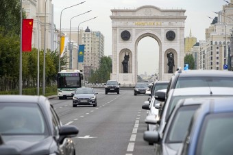 Krajina, ktorou začiatkom roka zmietali nepokoje, víta náboženských lídrov