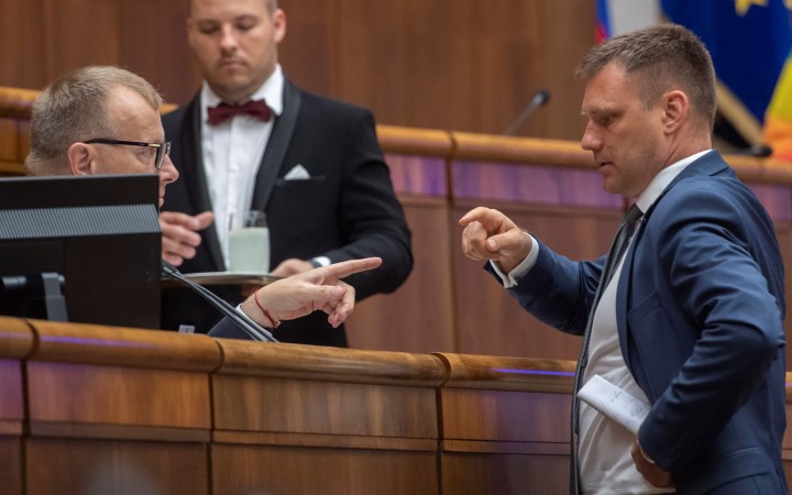 Ako sa stať politikom s dobrými kartami a veľkými možnosťami