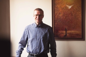 Nevystačíme si s troma veršíkmi, ktoré nám vyhovujú. Biblia musí byť čítaná celá