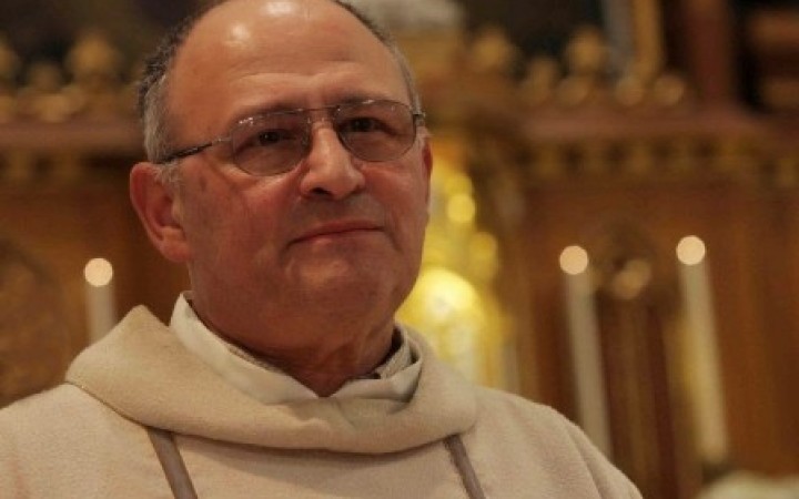 Vo veku 81 rokov zomrel známy maltský exorcista a minorita Elias Vella