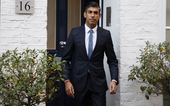 Rishi Sunak bude novým premiérom, chce priniesť stabilitu a jednotu