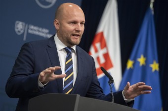 Rezort obrany čelí výraznému kybernetickému útoku, prihlásili sa k nemu Rusi