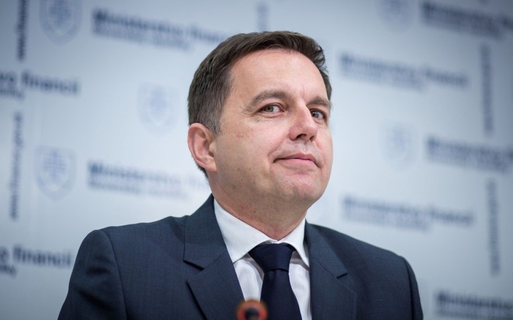 Ako si Peter Kažimír za sedem rokov vybudoval paralelný daňový svet