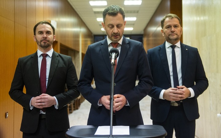 Bývalá koalícia sa dohodla na 30. septembri, súhlasila aj s podmienkou OĽaNO