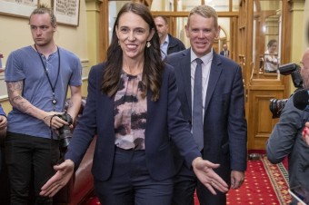 Koniec jacindománie alebo k zodpovedným funkciám nepúšťať?
