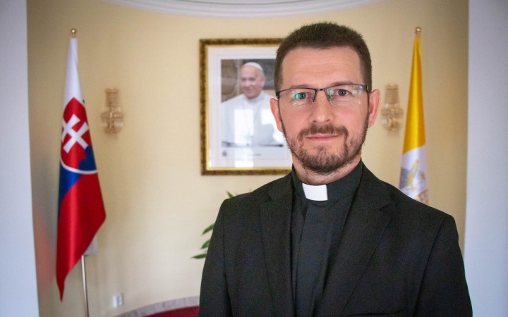 Výber biskupov je spoločným dielom, pri procese sa počúvajú aj veriaci laici