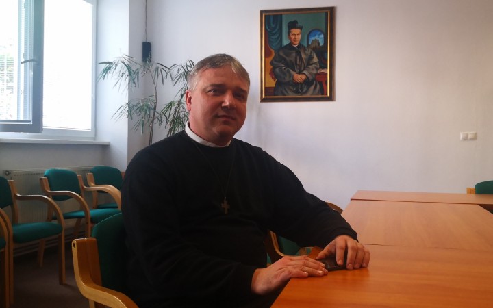 Prichádzajú k nám aj ľudia, ktorí chcú pochopiť, prečo Boh dopustil vojnu