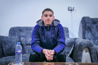 Hnevám sa na otca, že nás priviedol do Sýrie