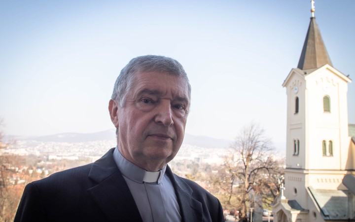 Naším cieľom nie je učiť sa, ako zhasnúť svetlo v kostole za posledným človekom