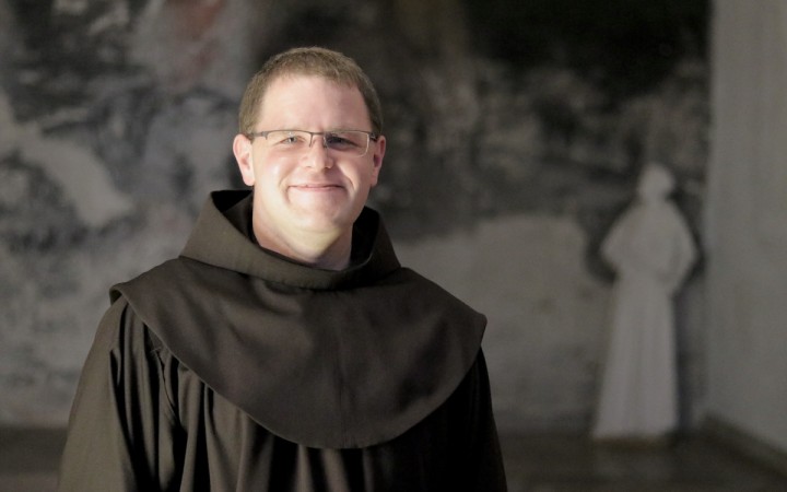 Pre neochotu kňazov niektorí nepočujúci upadli vo viere 