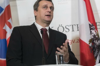 Danko porušil pri svojej rigoróznej práci pravidlá, tvrdí komisia UMB