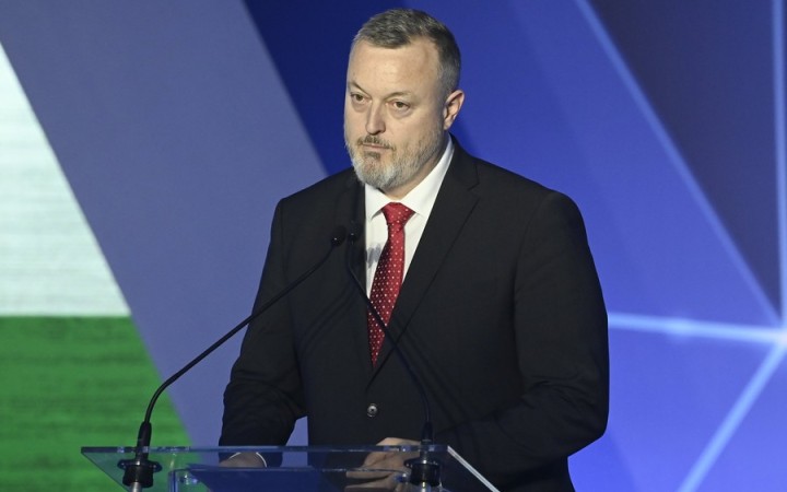 LGBTI ideológia je rovnako škodlivá ako vedecký komunizmus