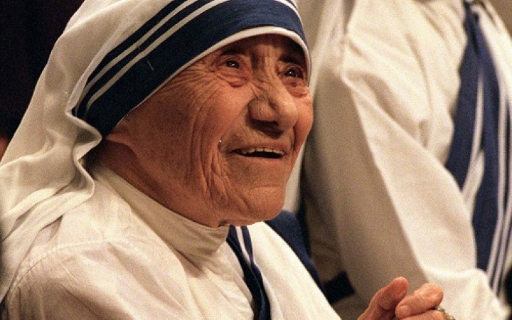 Blíži sa svätorečenie Matky Terezy? Vatikán skúma zázračné uzdravenie na jej príhovor