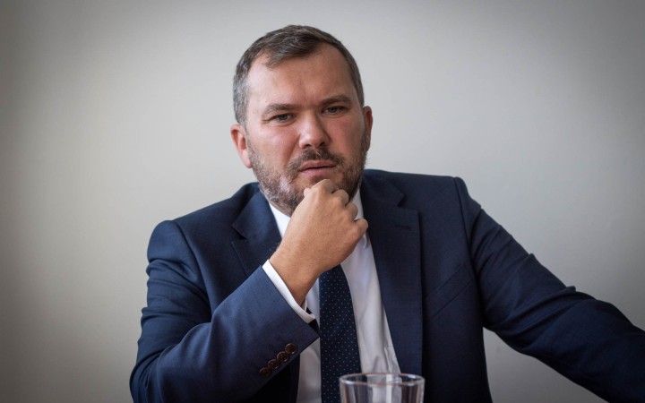 Návrh upravujúci práva nezosobášených párov poslali poslanci do druhého čítania