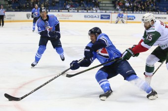Slovan v KHL opäť prehral, Dinamu Riga podľahol po predĺžení
