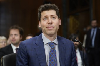 Riaditeľ OpenAI žiadal v Kongrese o reguláciu umelej inteligencie