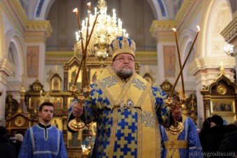 Stal sa symbolom slobody a odvahy, postavil sa Lukašenkovi aj Kirillovi
