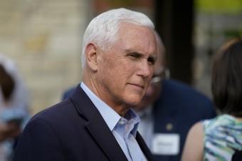 Bývalý viceprezident Pence odštartoval prezidentskú kampaň