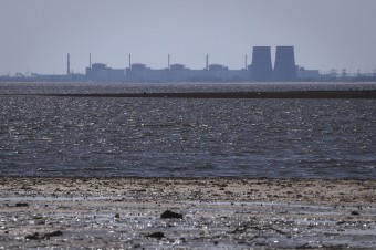 Rusko zamínovalo nádrž na chladenie reaktorov Záporožskej atómovej elektrárne