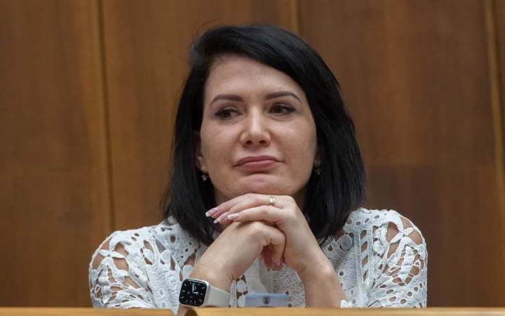 Ak prejde Cigánikovej návrh, súkromné poisťovne zarobia ešte viac