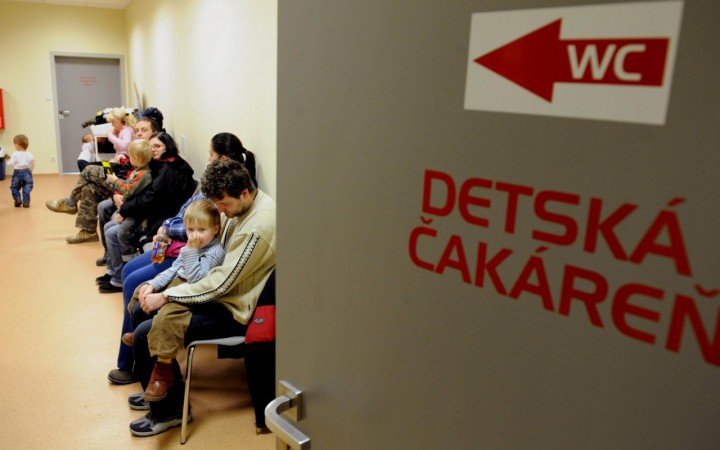 Lekári chcú vyššie mzdy, kratšie ordinačné hodiny aj osvetu pacientov