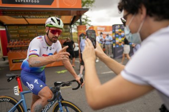 Tretiu etapu Tour de France vyhral Philipsen, Sagan skončil devätnásty
