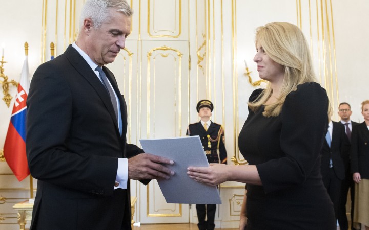 Podprahové podsúvanie Ivana Korčoka jeho prípadnej kampani len uškodí