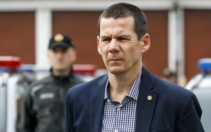 Šimko sa staral do „živého“ prípadu, zavolal ma do kancelárie. Neposlúchol som