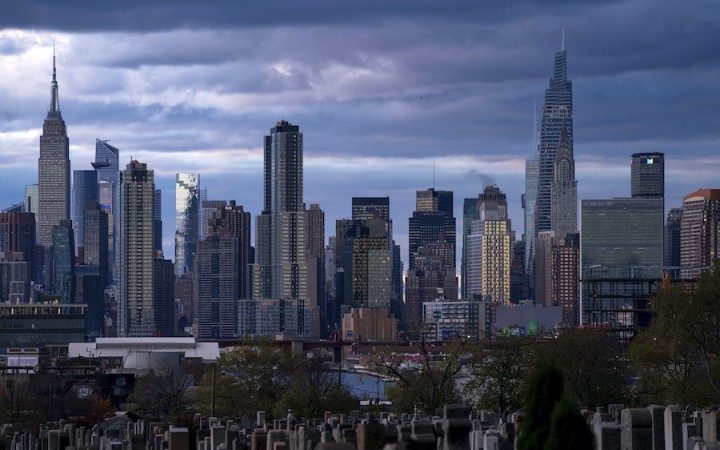 Mesto New York bude rozdávať letáky vyzývajúce migrantov, aby išli inam