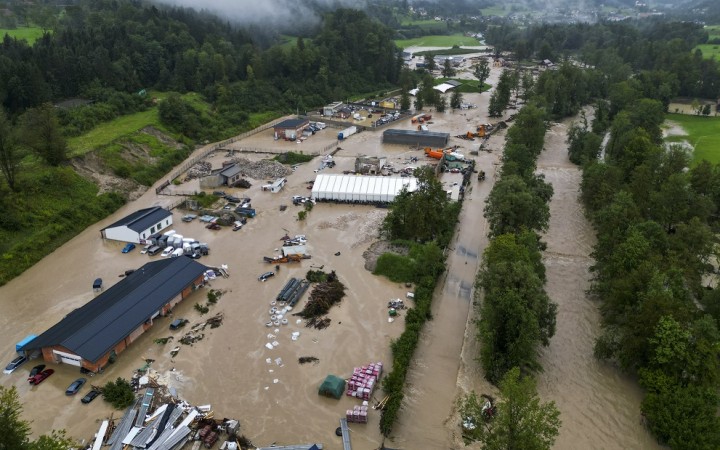 Povodne postihli dve tretiny Slovinska, škody presiahnu 500 miliónov eur