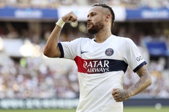 Neymar prestúpil do saudskoarabského klubu Al-Hilal