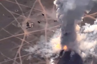 Ukrajina tvrdí, že na Kryme zničila protiraketový systém S-400