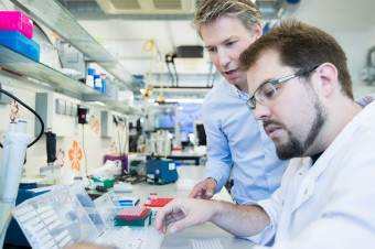 Vedci upravili technológiu z mRNA vakcín tak, aby vedeli opraviť chybné gény